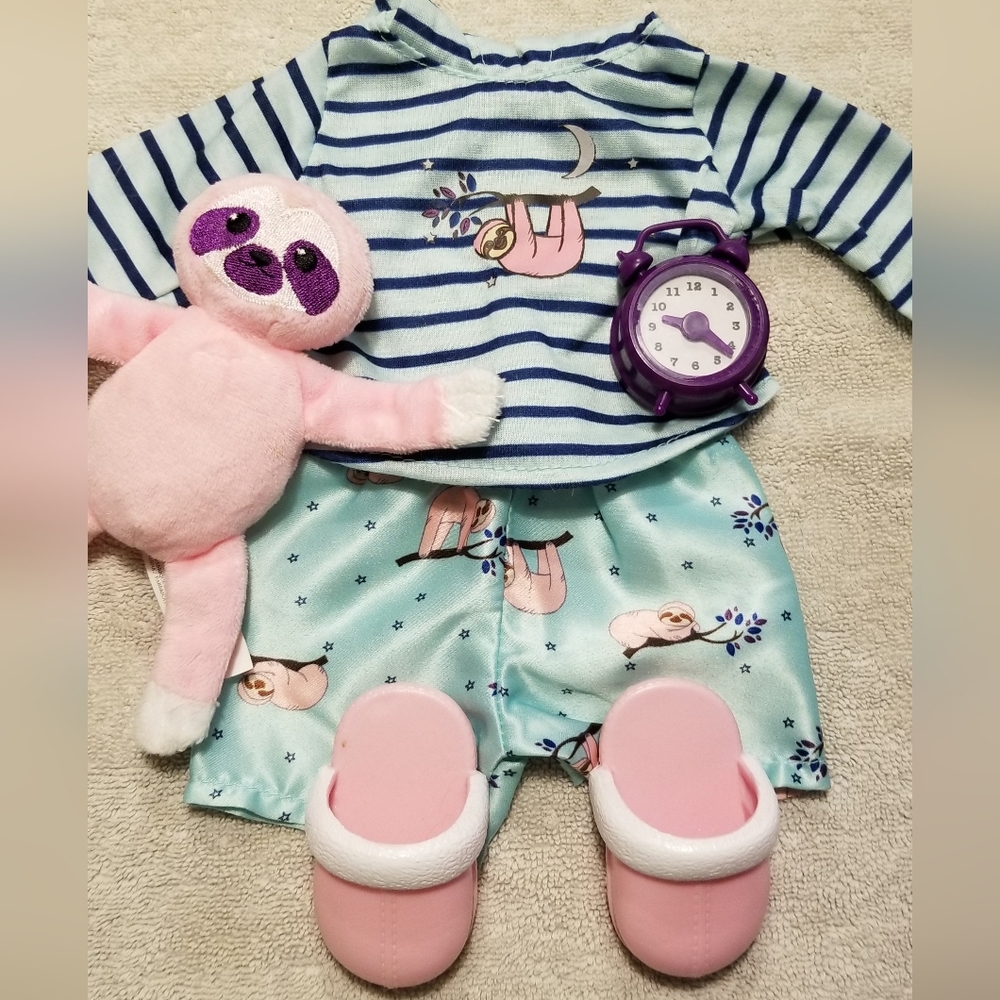 Seven Doll Pajama Sets, Mostly Our Generation - Picture 8 of 8